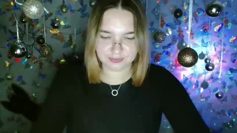 Kaitlin online show from November 26, 6:48 pm