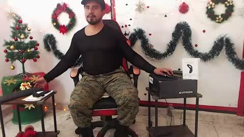 Kaleth online show from November 21, 11:36 pm