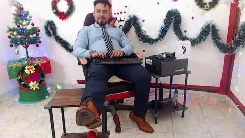 Kaleth online show from November 26, 1:41 pm