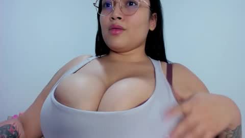 AndreaLactating online show from November 22, 2:54 am