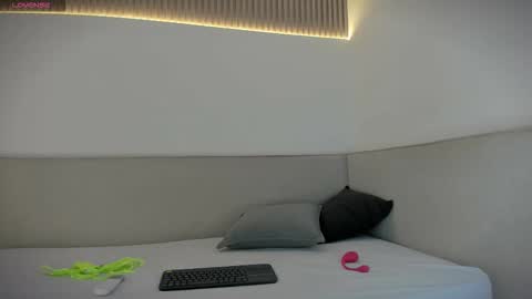 Carolina   online show from March 17, 12:32 pm