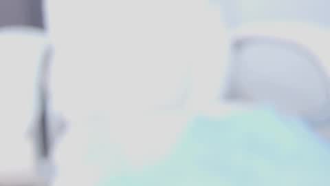 Hannah online show from October 14, 6:33 pm