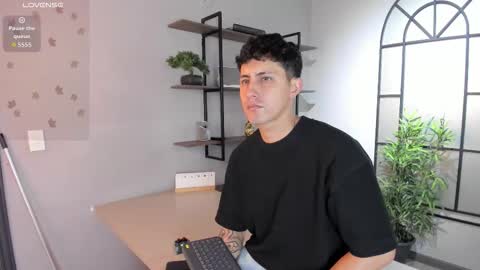 jhon online show from February 26, 11:57 am