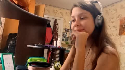 Mari  Simmons online show from September 29, 5:17 am