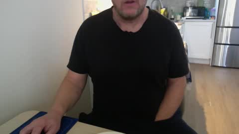 Cam with Me Vixens DM me online show from April 23, 2:19 pm