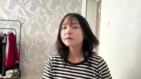 Lily online show from May 24, 9:05 am