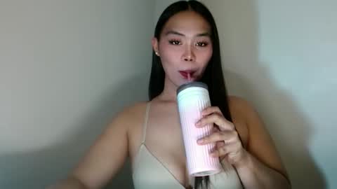 hi im your lovely kaori online show from March 8, 10:52 am