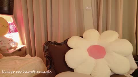 I am here around 5am GMT karathemagic online show from March 1, 4:44 pm