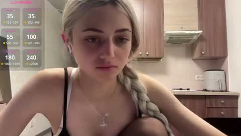 May online show from July 22, 3:14 pm