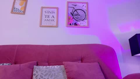 karina online show from April 20, 7:06 pm