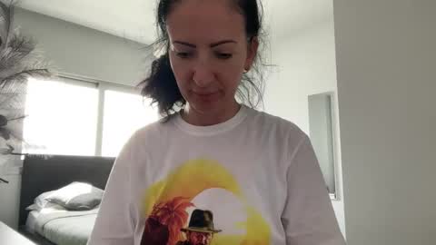 Karina online show from April 2, 10:11 am