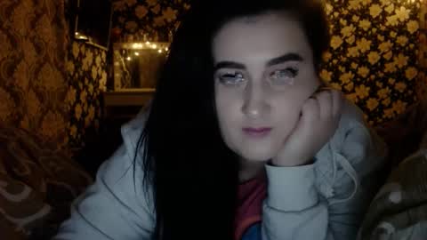 karinkabrunetka2 online show from December 2, 7:00 pm