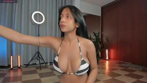Karin online show from May 14, 5:22 pm