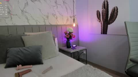 karlla_brown online show from April 10, 10:25 pm