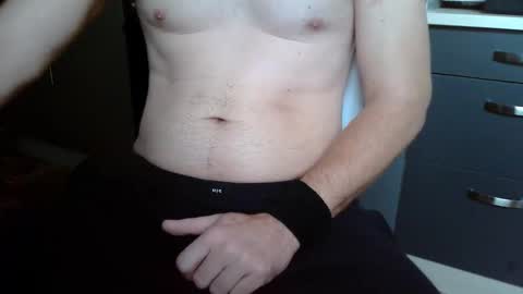 Kev online show from October 12, 6:39 am