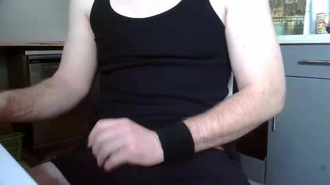 Kev online show from February 9, 8:43 am