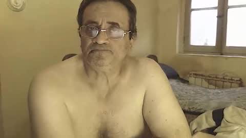 karlpal online show from March 25, 5:42 pm