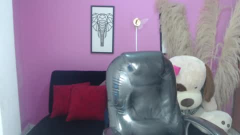 KARLYE online show from October 28, 2:56 am