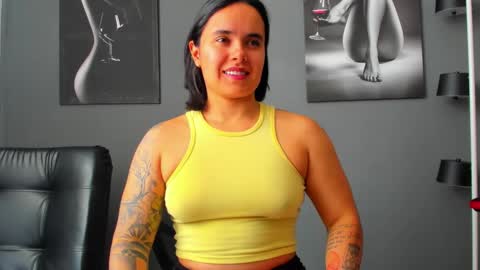   online show from February 5, 3:48 pm