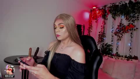  karol  online show from May 4, 12:55 pm