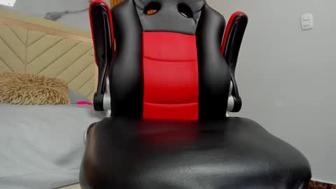 Karol and Luna online show from March 20, 8:25 pm