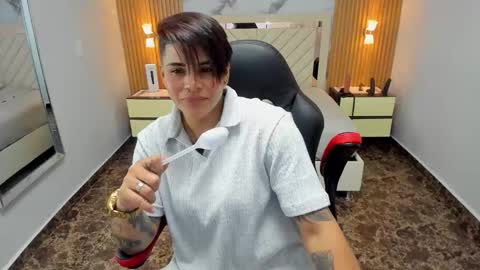 Karol and Luna online show from March 12, 8:01 pm