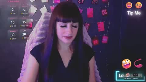 Caroline online show from October 30, 9:54 am