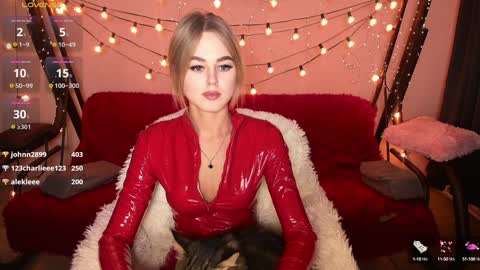 KarolinaHayes online show from January 18, 1:51 pm