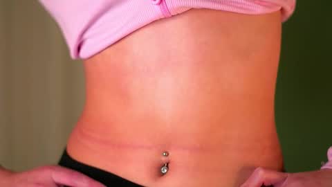 lina online show from November 14, 12:18 pm