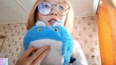 Sara online show from March 8, 7:56 am