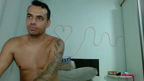 Tamires e Maicon online show from January 9, 8:14 pm