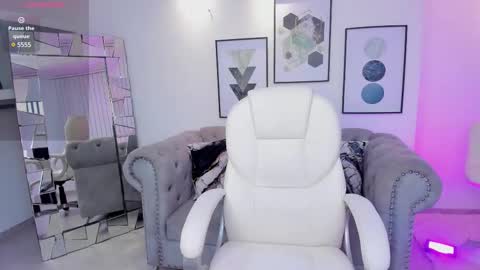 kassandra_rous online show from March 5, 8:32 pm