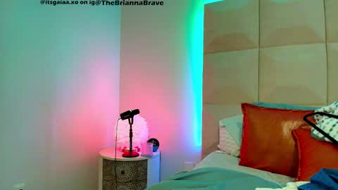 BriannaBrave online show from February 12, 7:39 pm