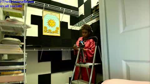 BriannaBrave online show from April 18, 4:47 am