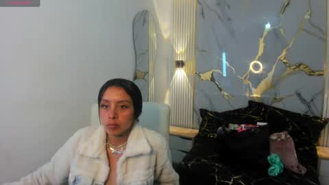 kataleya_bella online show from May 23, 7:32 pm