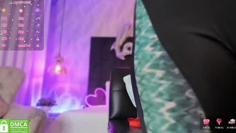 Snapshot of kataliina_18 chatting on March 10, 11:55 am Kat online show from March 10, 11:55 am
