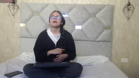 Katalina online show from July 8, 6:44 pm