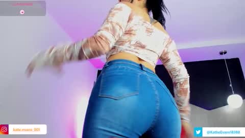 Kate Evans online show from October 21, 3:44 am