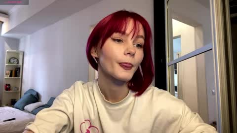 kate_mikki online show from March 28, 3:41 am