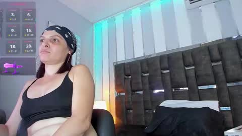 kate_roose online show from November 8, 8:34 pm