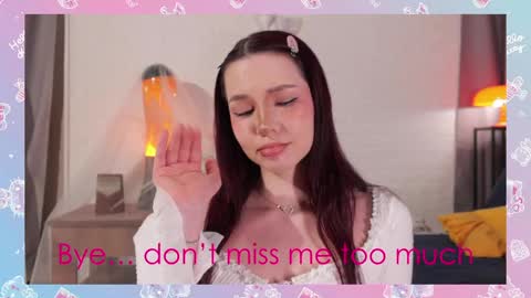 Kate online show from April 22, 9:05 am