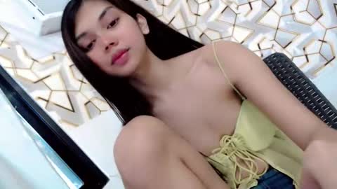 katelynmoore_ online show from October 15, 7:00 am