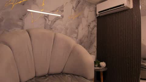 Im Katherine but call me Kate  online show from April 23, 11:51 am