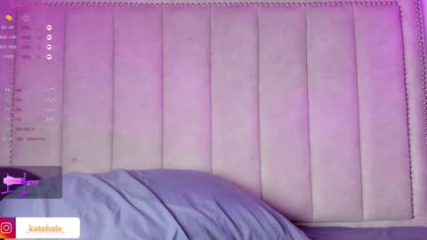 kateryn_bale online show from February 1, 12:07 am