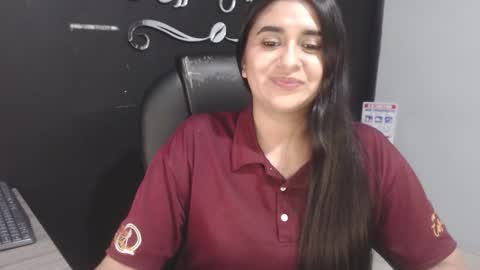 Call me Lau  online show from March 7, 12:54 am