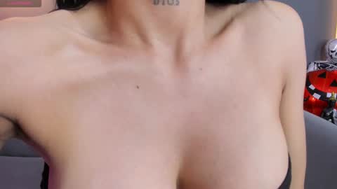 KATHE ANDERSON online show from October 27, 8:09 pm