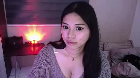 katherine12xx online show from May 19, 7:32 pm
