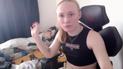 katherine_johnson online show from May 31, 9:41 am