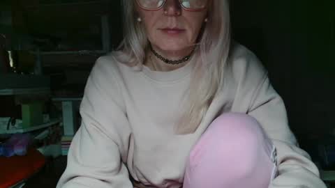 Kathleen online show from May 21, 10:05 pm