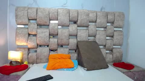 Kaht y Aiden online show from April 23, 4:08 pm